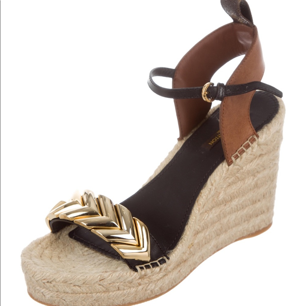 Louis Vuitton Wedges 7.5 NIB